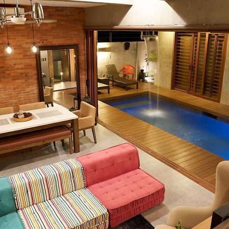 Isla Villa 1 Amazing Waterfall Pool House Near Beach, Bars & Restaurants Μακτάν Εξωτερικό φωτογραφία